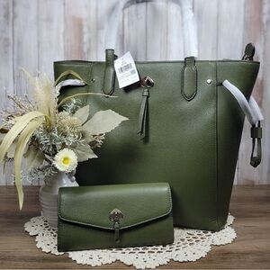 Kate Spade Elegant Olive Green Tote and Wallet Set